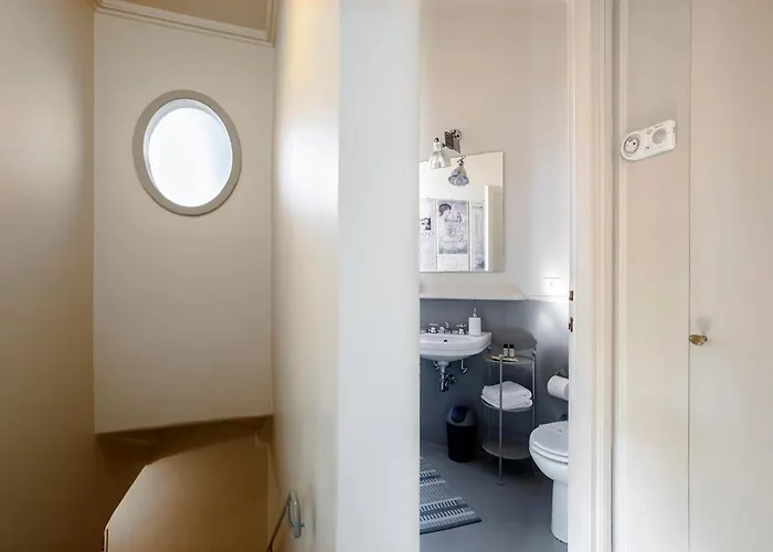 Colosseum Boutique Penthouse With Private Terraces