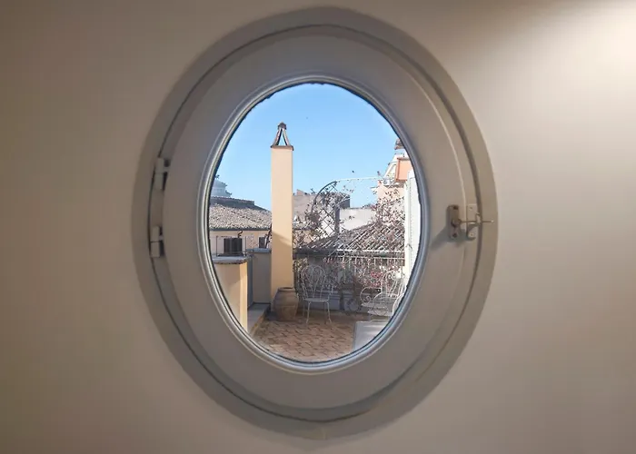 Colosseum Boutique Penthouse With Private Terraces Apartment